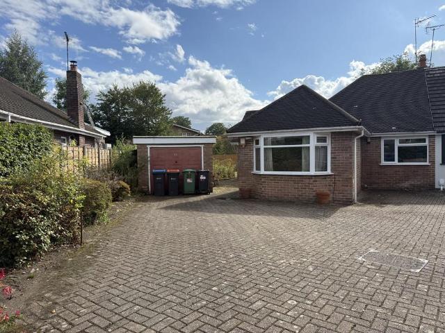3 bedroom semi detached bungalow for sale