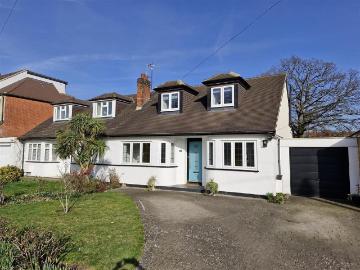 3 bedroom semi detached bungalow for sale