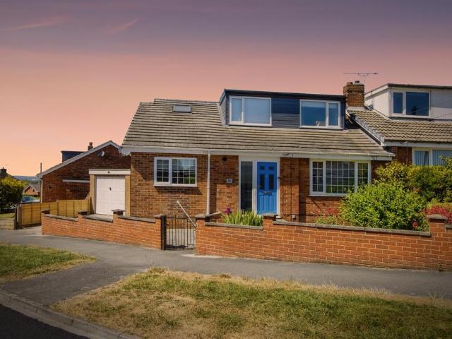 3 bedroom semi detached bungalow for sale