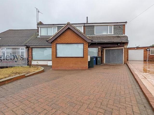 3 bedroom semi detached bungalow for sale