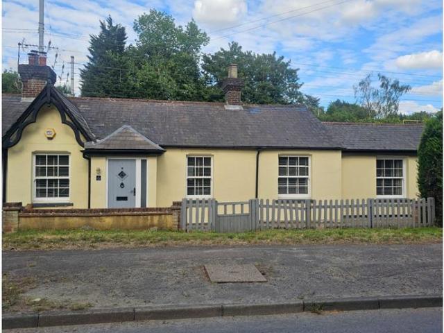 3 bedroom semi detached bungalow for sale