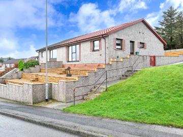 3 bedroom semi detached bungalow for sale