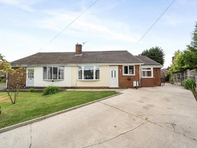 3 bedroom semi detached bungalow for sale