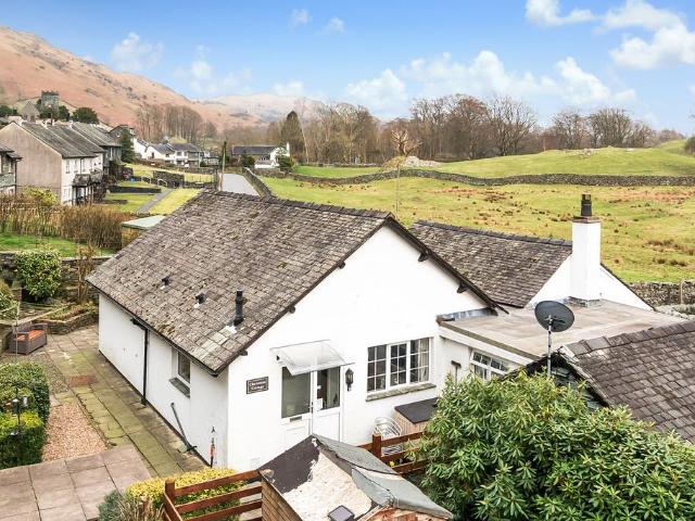 3 bedroom semi detached bungalow for sale