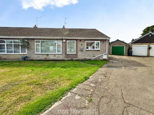 3 bedroom semi detached bungalow for sale