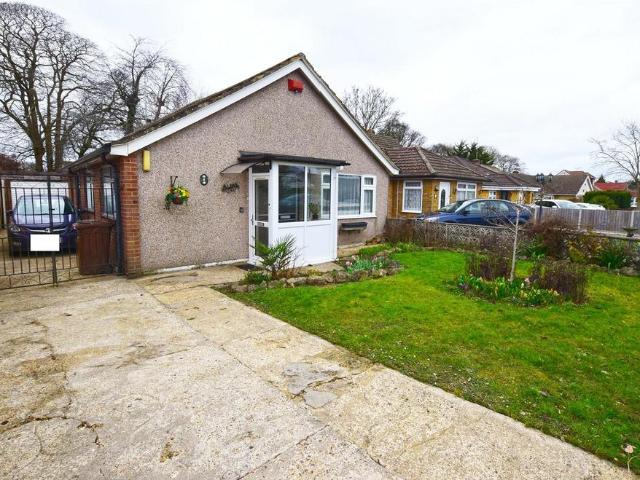 3 bedroom semi detached bungalow for sale