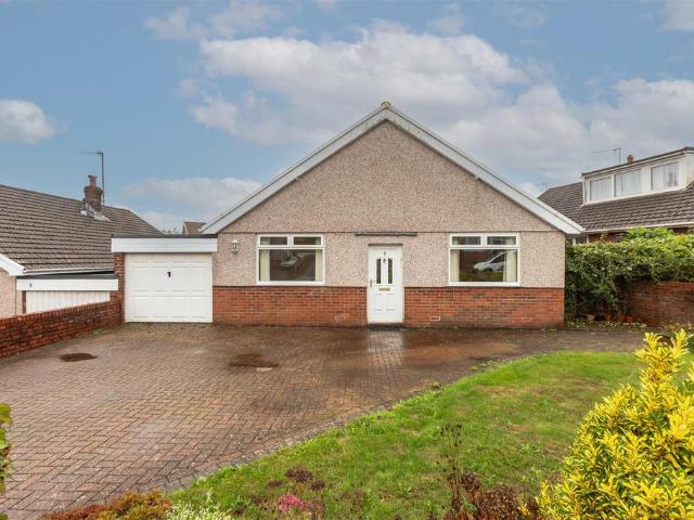 3 bedroom semi detached bungalow for sale