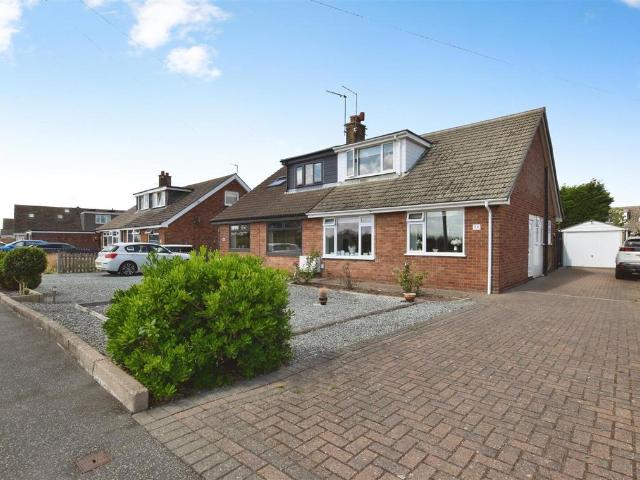 3 bedroom semi detached bungalow for sale