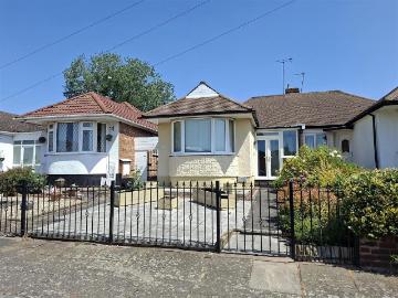 3 bedroom semi detached bungalow for sale