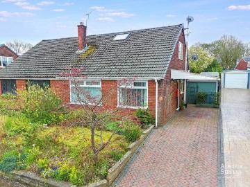 High Crompton, Shaw and Crompton, OL2, Bradford and West Yorkshire, North England