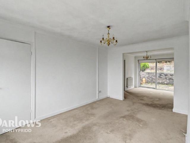 3 bedroom semi detached bungalow for sale