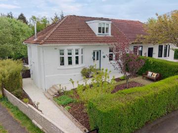 3 bedroom semi detached bungalow for sale