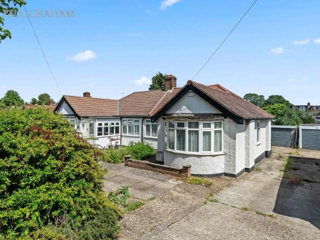 3 bedroom semi detached bungalow for sale