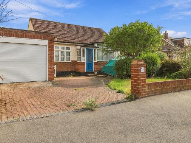 3 bedroom semi detached bungalow for sale