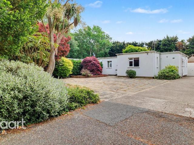 3 bedroom semi detached bungalow for sale