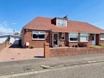 3 bedroom semi detached bungalow for sale