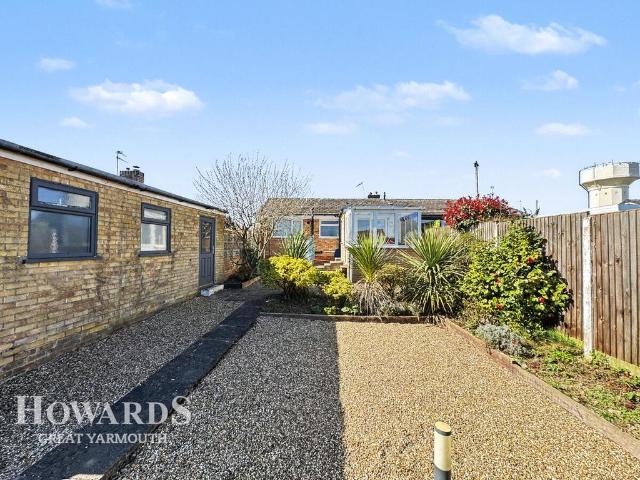 2 bedroom semi detached bungalow for sale