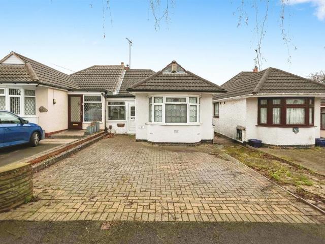 3 bedroom semi detached bungalow for sale