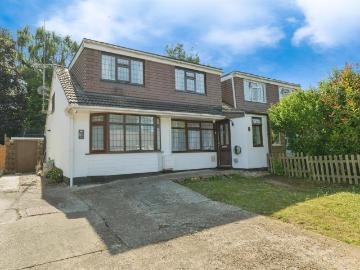 3 bedroom semi detached bungalow for sale