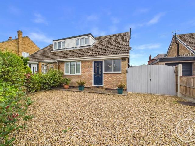 3 bedroom semi detached bungalow for sale