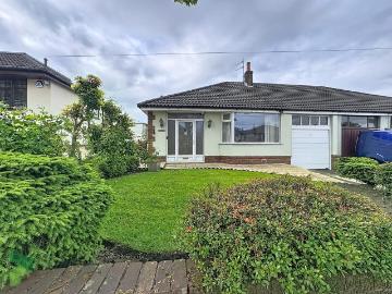 3 bedroom semi detached bungalow for sale