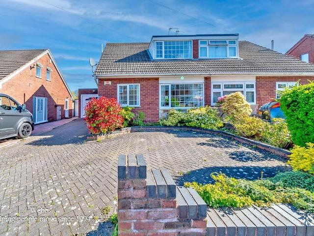 3 bedroom semi detached bungalow for sale