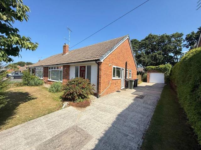 3 bedroom semi detached bungalow for sale