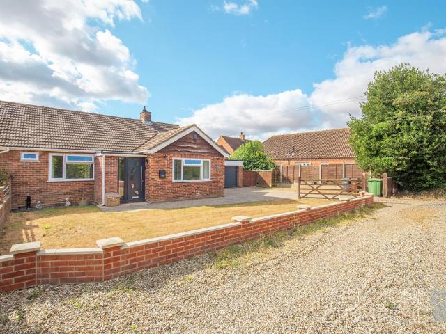3 bedroom semi detached bungalow for sale