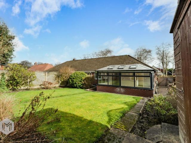 3 bedroom semi detached bungalow for sale