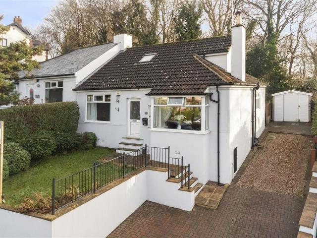 3 bedroom semi detached bungalow for sale