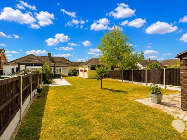 3 bedroom semi detached bungalow for sale