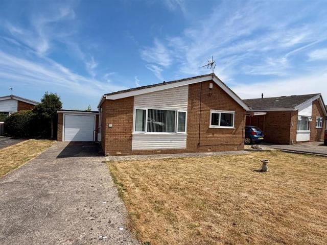 3 bedroom semi detached bungalow for sale