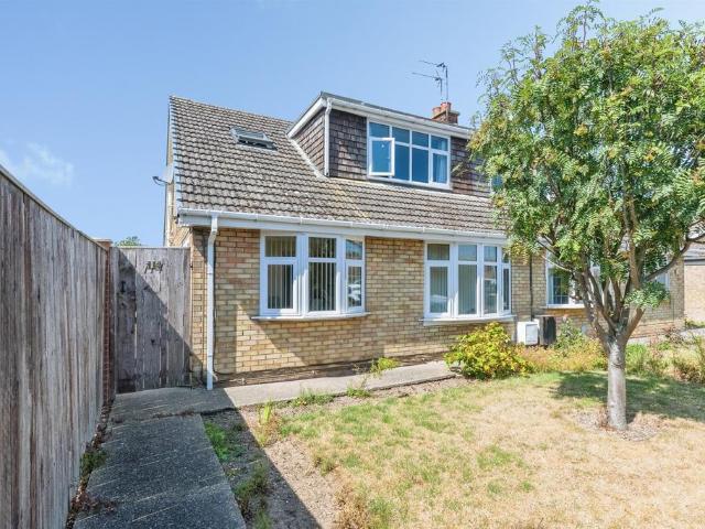 2 bedroom semi detached bungalow for sale
