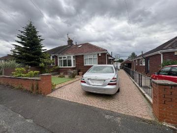 3 bedroom semi detached bungalow for sale