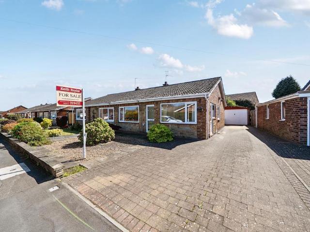 3 bedroom semi detached bungalow for sale