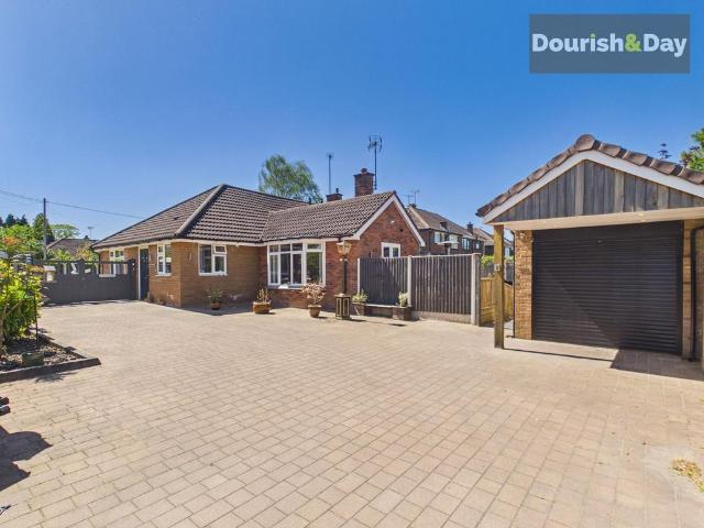 3 bedroom semi detached bungalow for sale