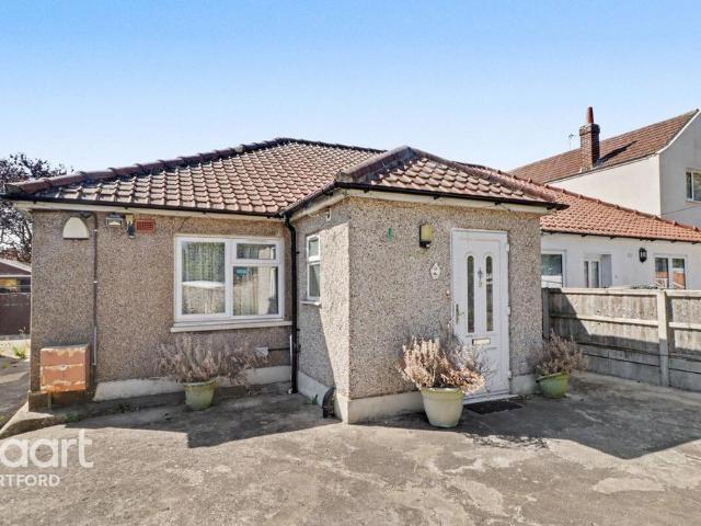 3 bedroom semi detached bungalow for sale