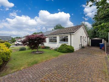 3 bedroom semi detached bungalow for sale