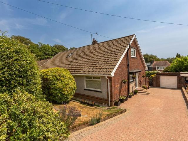 3 bedroom semi detached bungalow for sale