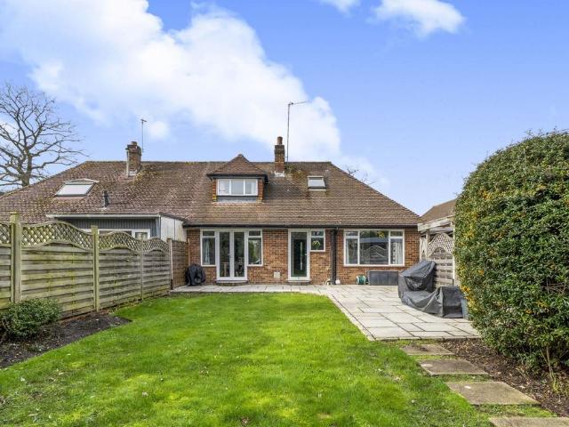 3 bedroom semi detached bungalow for sale