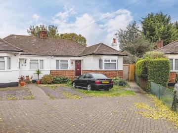 3 bedroom semi detached bungalow for sale