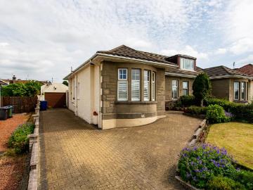 3 bedroom semi detached bungalow for sale