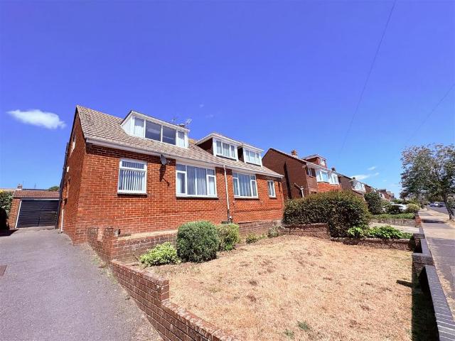 3 bedroom semi detached bungalow for sale