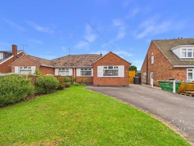 3 bedroom semi detached bungalow for sale