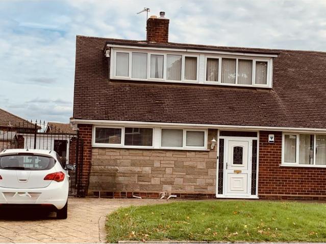3 bedroom semi detached bungalow for sale