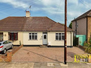 3 bedroom semi detached bungalow for sale