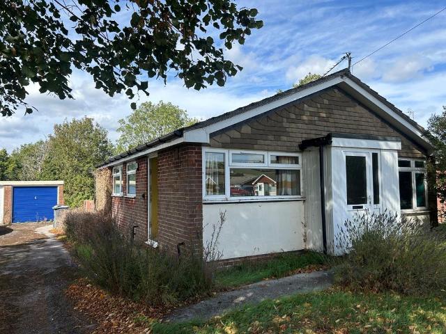 3 bedroom semi detached bungalow for sale