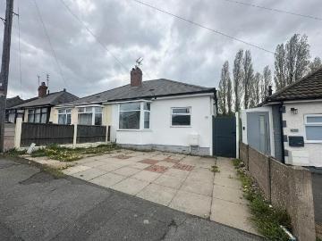 3 bedroom semi detached bungalow for sale
