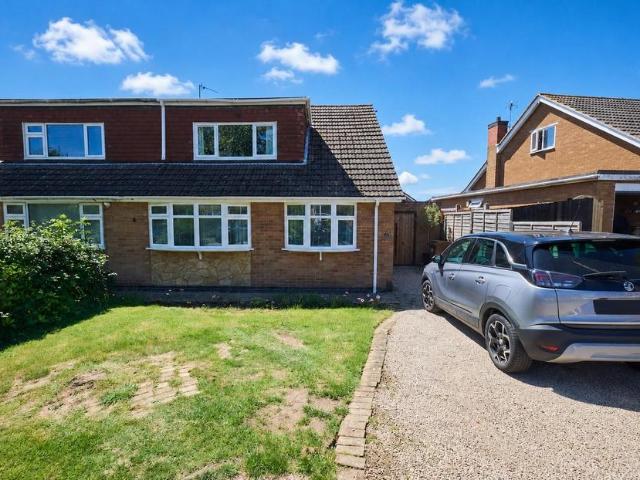 3 bedroom semi detached bungalow for sale
