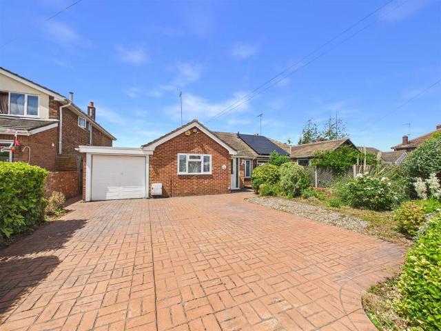 3 bedroom semi detached bungalow for sale